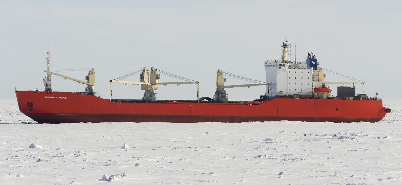 Ship breaks through ice