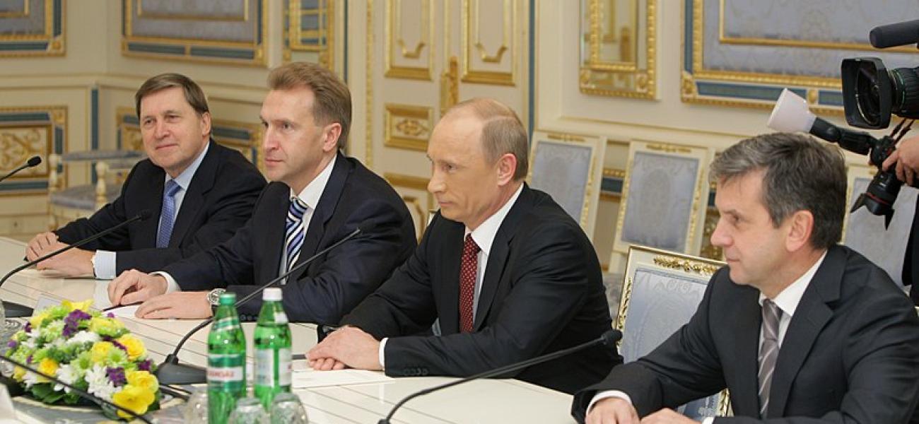 Putin Ukraine 2010