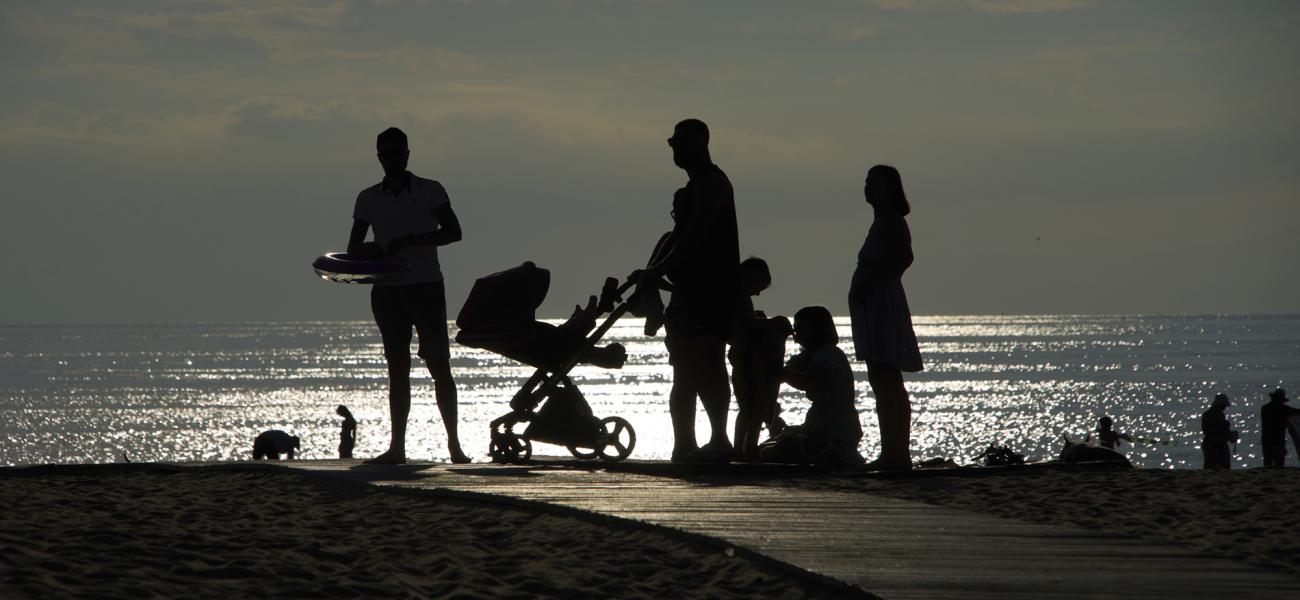 Russian holiday-makers stand at the seashore in Yantarny, the resort village, on the Sambia Peninsula, about 40 kilometers (25 miles) from Kaliningrad, the western region of Russia, on Friday, Aug. 1, 2025. (AP Photo/Alexander Zemlianichenko)Russian holiday-makers stand at the seashore in Yantarny, the resort village, on the Sambia Peninsula, about 40 kilometers (25 miles) from Kaliningrad, the western region of Russia, on Friday, Aug. 1, 2025. (AP Photo/Alexander Zemlianichenko)