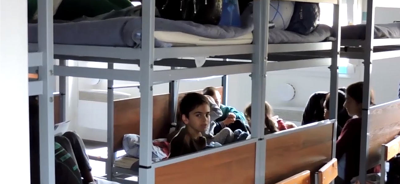 Armenian children hiding from Azeri soldiers