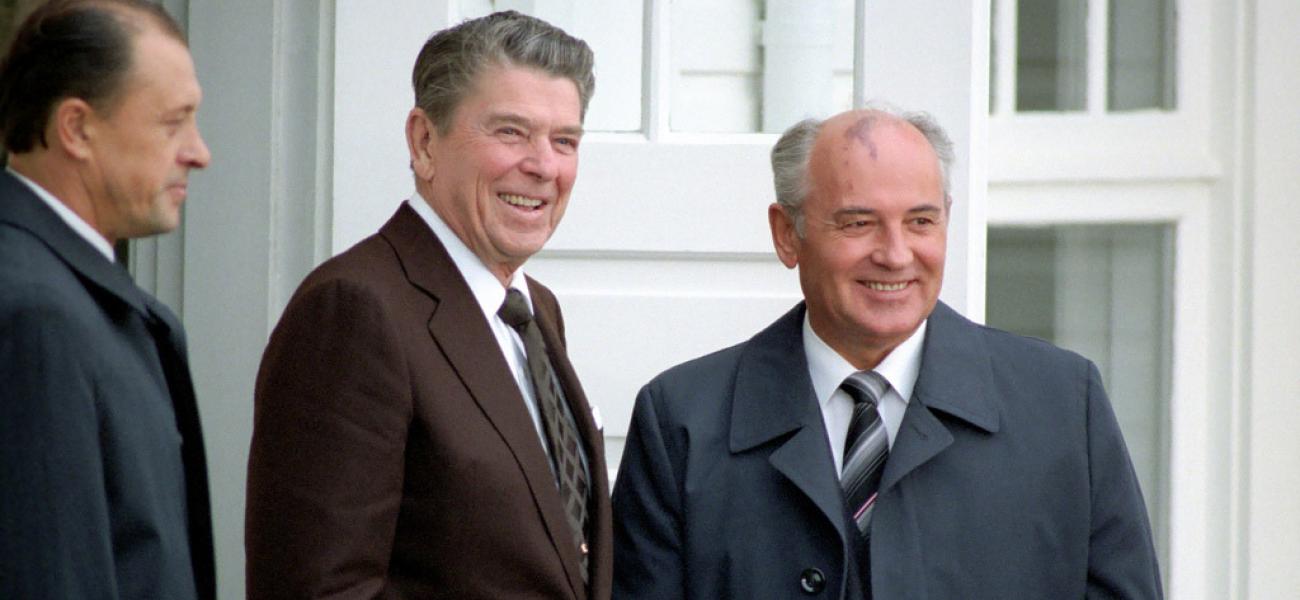 U.S. President Ronald Reagan and Soviet General Secretary Mikhail Gorbachev
