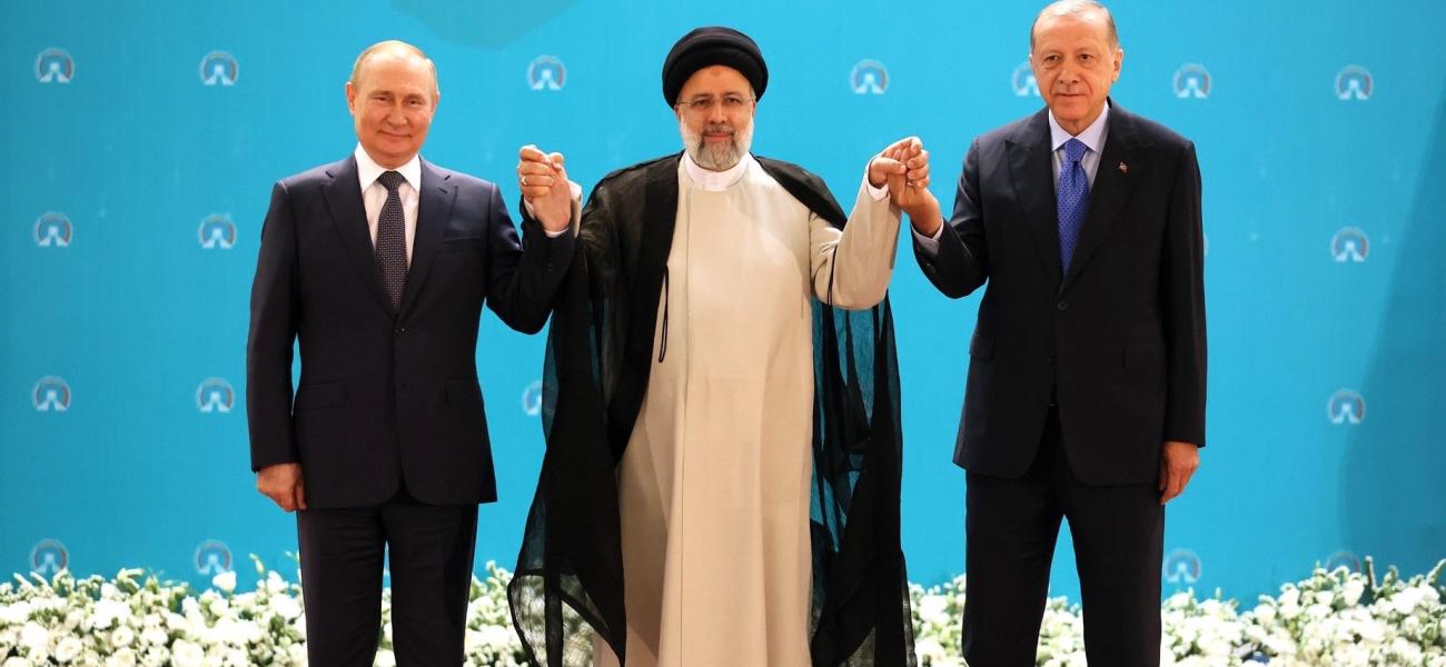 Putin, Raisi, Erdogan holding hands