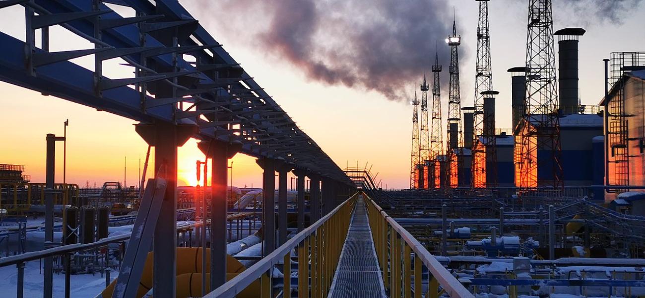 Zapolyarnoye oil and gas condensate field