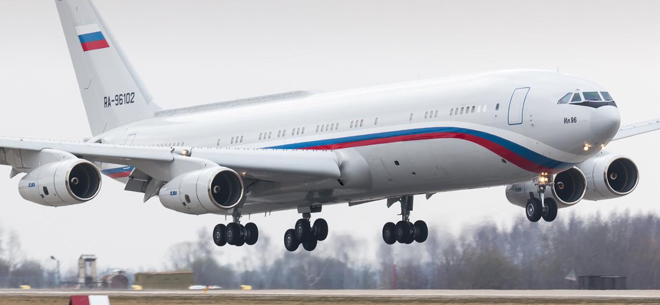 Il-96-400M 